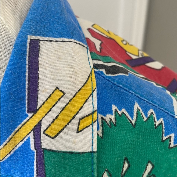 Vintage 80’s Button-Up T-Shirt - Picture 8 of 10